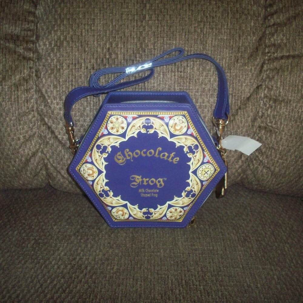 Harry Potter Honeydukes Chocolate Frog Crossbody Purse Bag Universal Studios